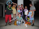 72-hromadná narozeninová - zleva Jirka, Míša, Monika, Nico, oslavenec Danilo a Kája a dole Janička.JPG